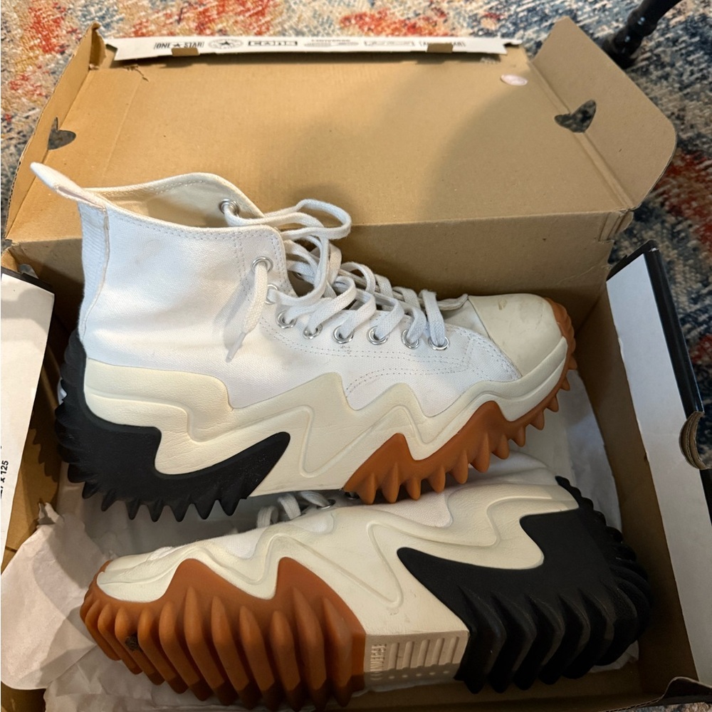 Converse Run star like new